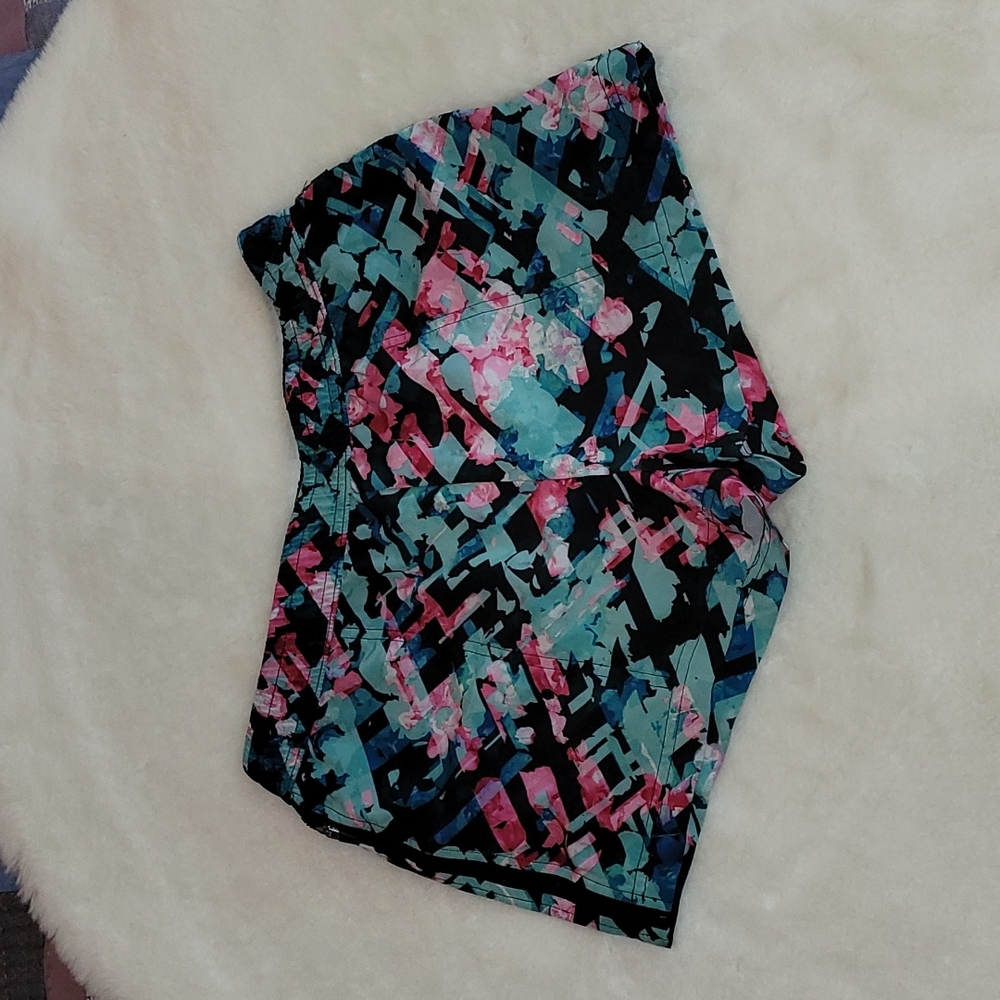 Fabletics Bright Colorful Lightweight Moisture Wicking Training Gym Jog Shorts
